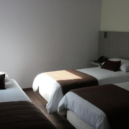 Hotel Elisa Cole Сантьяго Екстер'єр фото